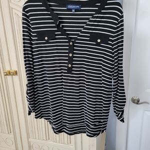 Jones New York Black and White Striped Long Sleeve Henley Top